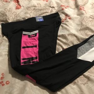 Vs pink leggings